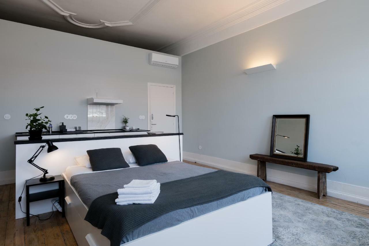 Baixa24 •P2R• Bright Apt In Vibrant Downtown OOporto Exteriör bild